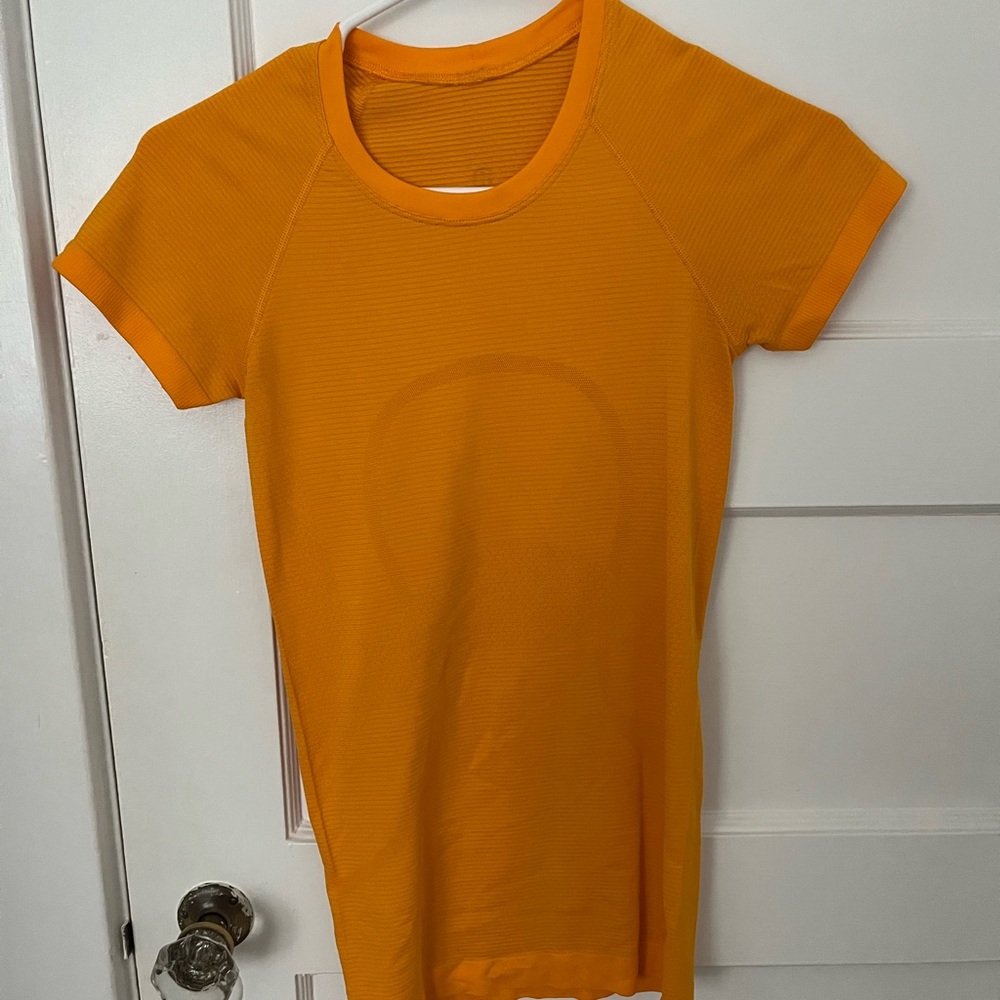 Lululemon Swiftly Tech